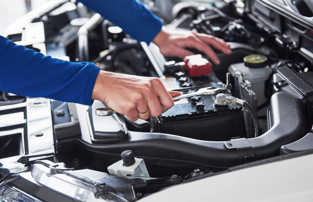 Doing Maintenance on your Vehicle During the Lock Down