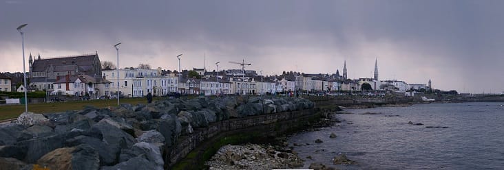 Ship Car To Dún Laoghaire