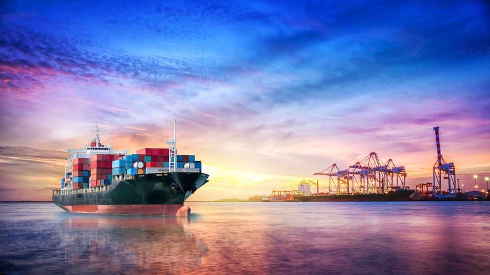 What Are Freight Carriers? Explaining The Basics Of Freight Shipping