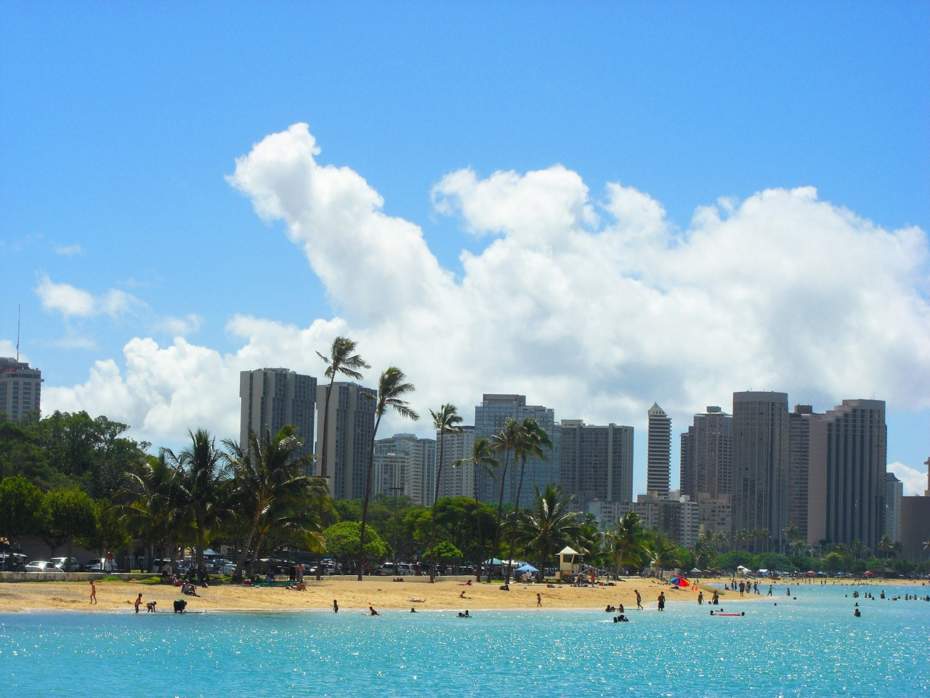Roll On Roll Off Services to or From Hawaii