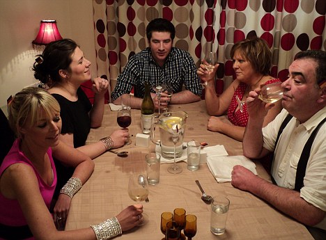 House-Warming Party: Booze Or No Booze