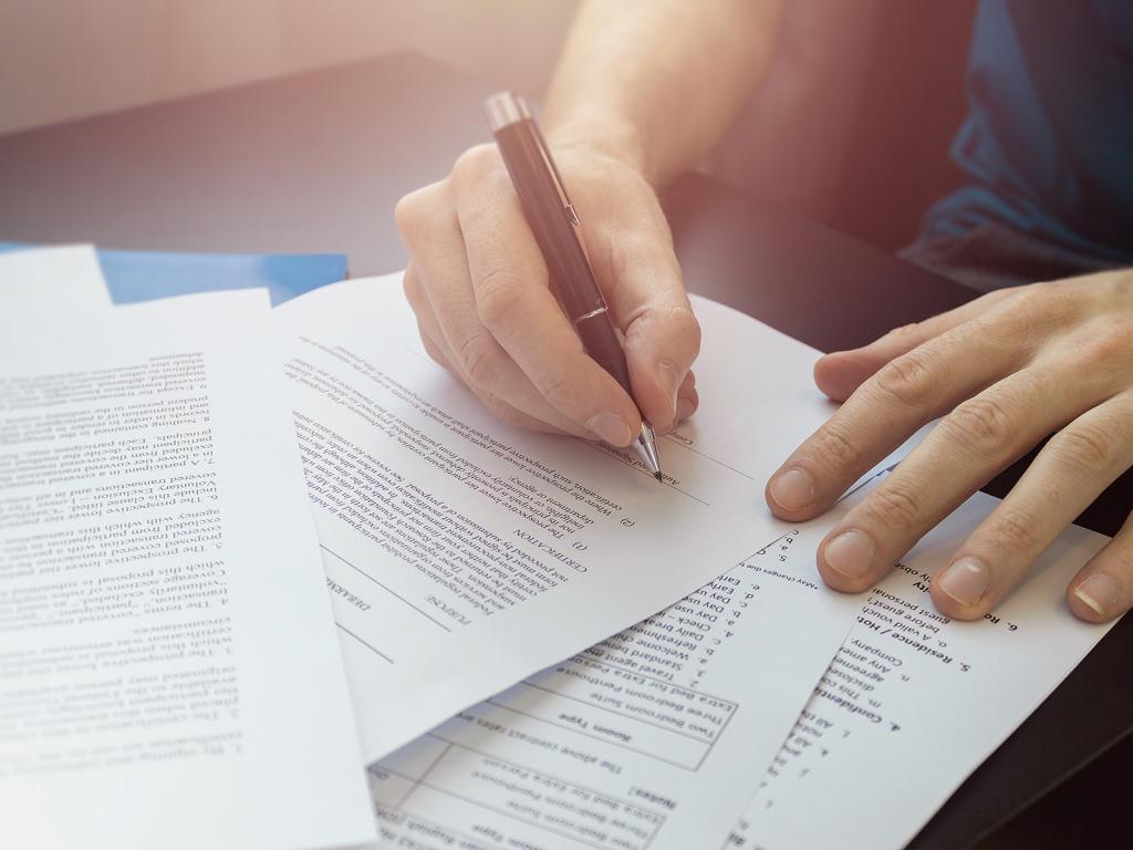 What Vehicle Shipping Paperwork Should I Expect?