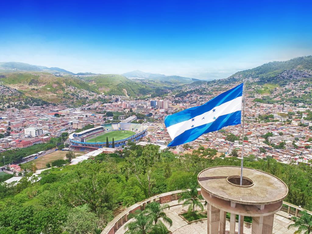 What Is the Best Way to Ship My Car to Honduras?