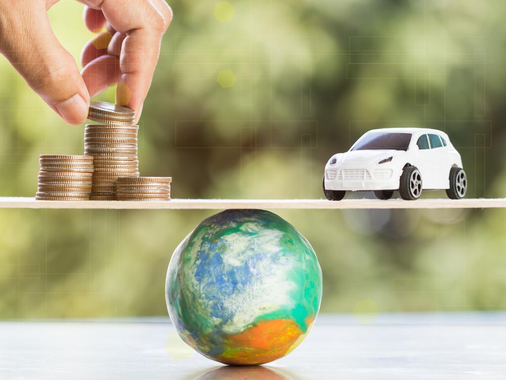 What Will It Cost to Ship a Car 2000 Miles?