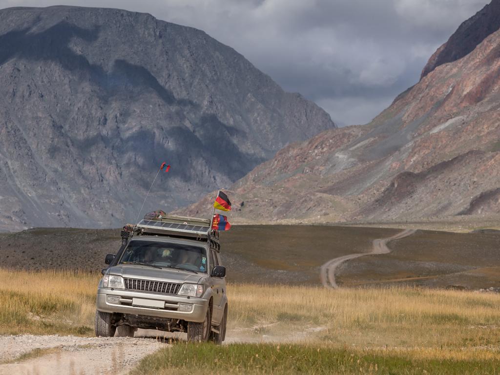 How Much Does It Cost to Ship a Car to Mongolia?
