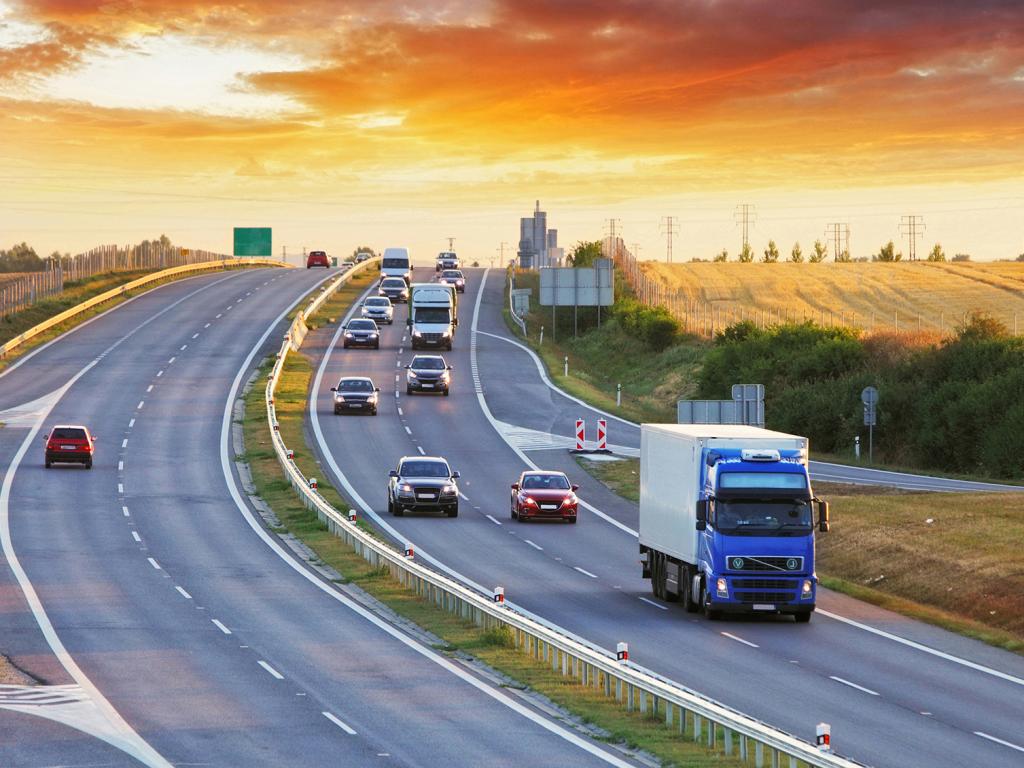 Auto Transport Logistics: Dynamics of Car Shipping