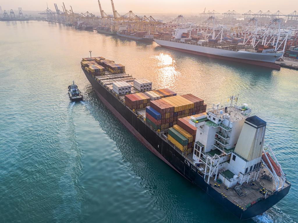 What Are Freight Forwarders?